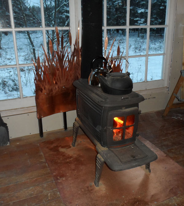 Small Cabin Wood Stove Setup - Small Cabin Forum (6)