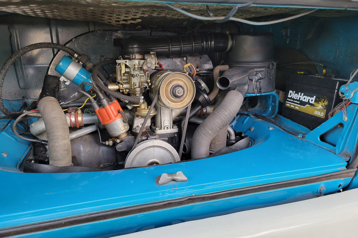 Image may have been reduced in size. Click image to view fullscreen.