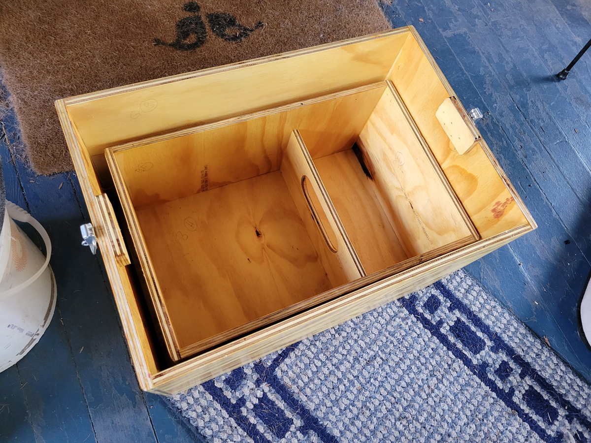 Image may have been reduced in size. Click image to view fullscreen.