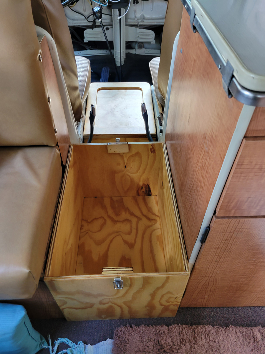 Image may have been reduced in size. Click image to view fullscreen.