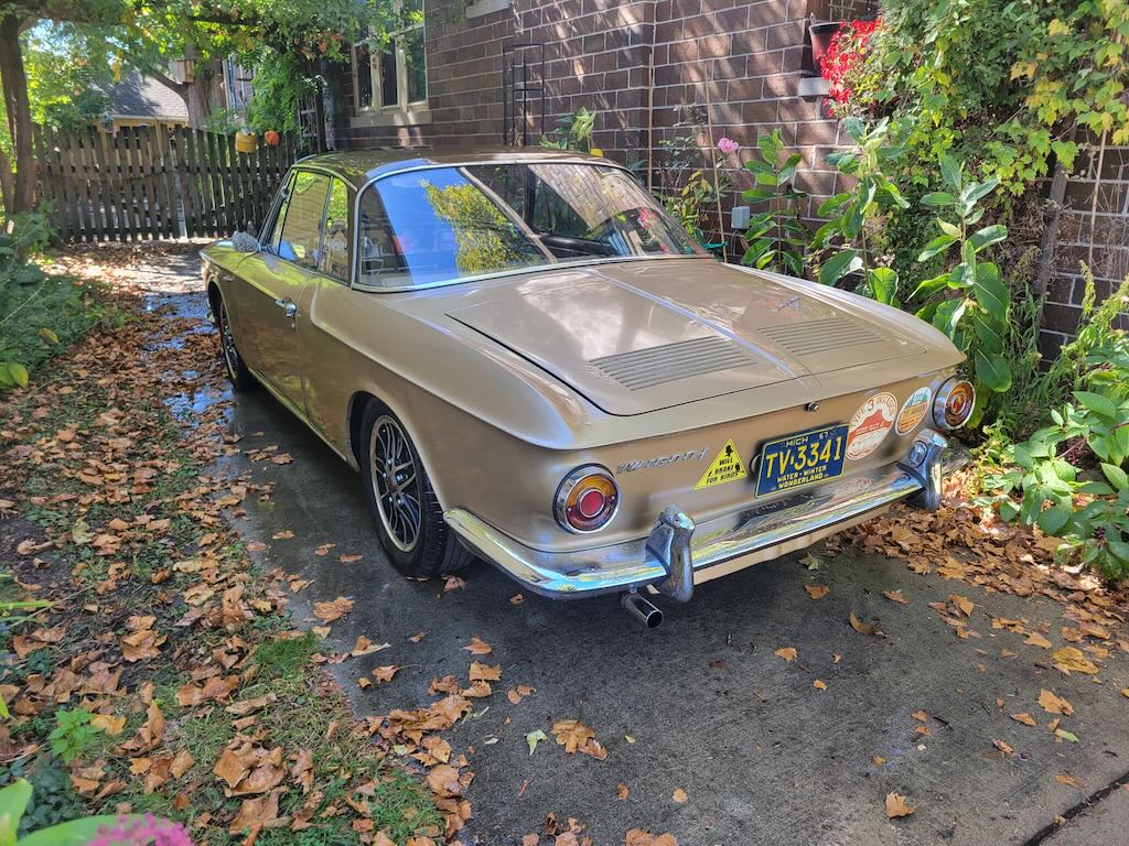 Image may have been reduced in size. Click image to view fullscreen.
